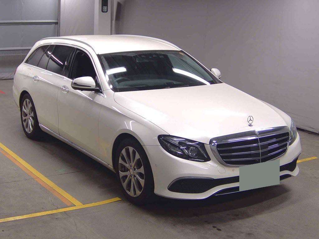 2017 Mercedes Benz E-class Stationwagon Petrol