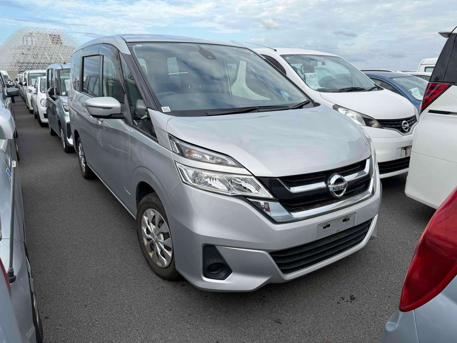 2018 Nissan Serena Hybrid