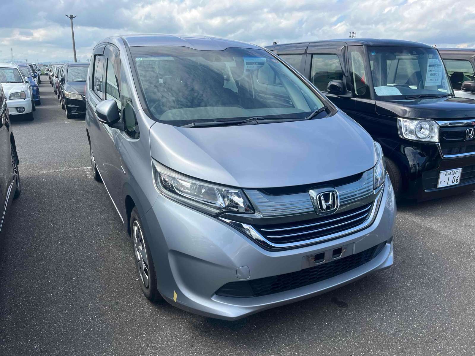 2018 Honda Freed Hybrid