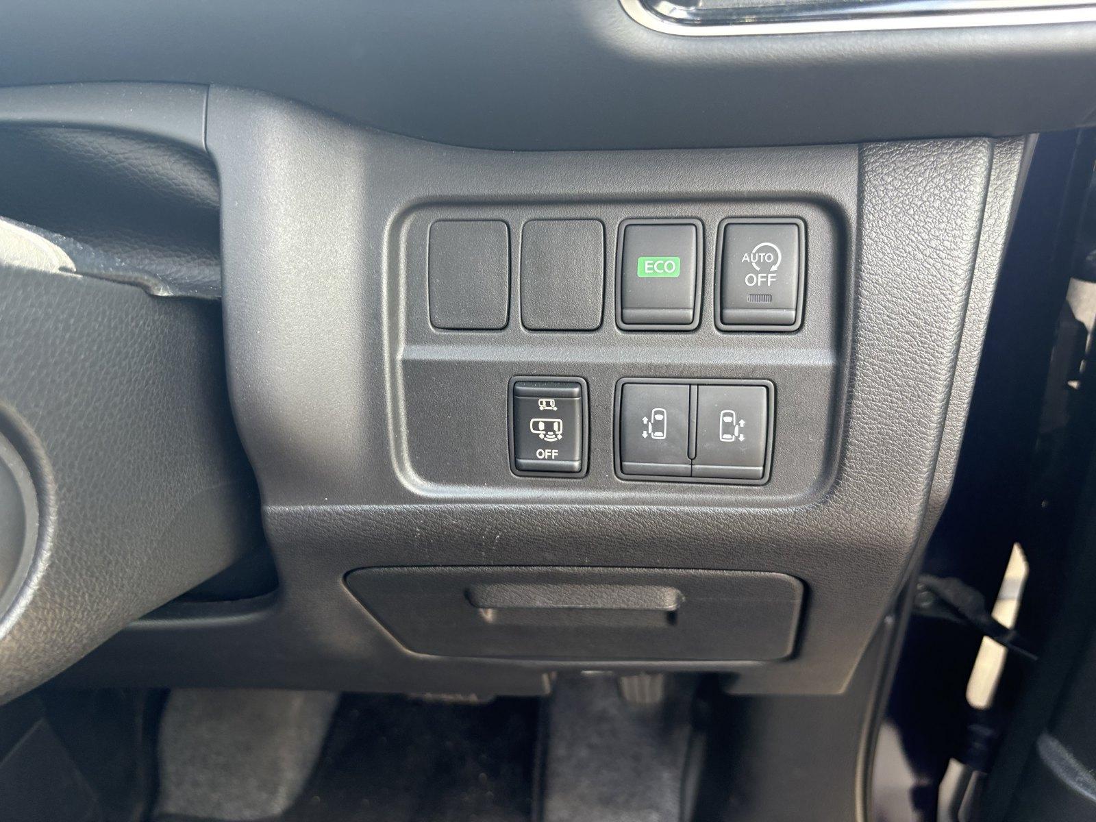 NISSAN SERENA HIGHWAY STAR G Image 8