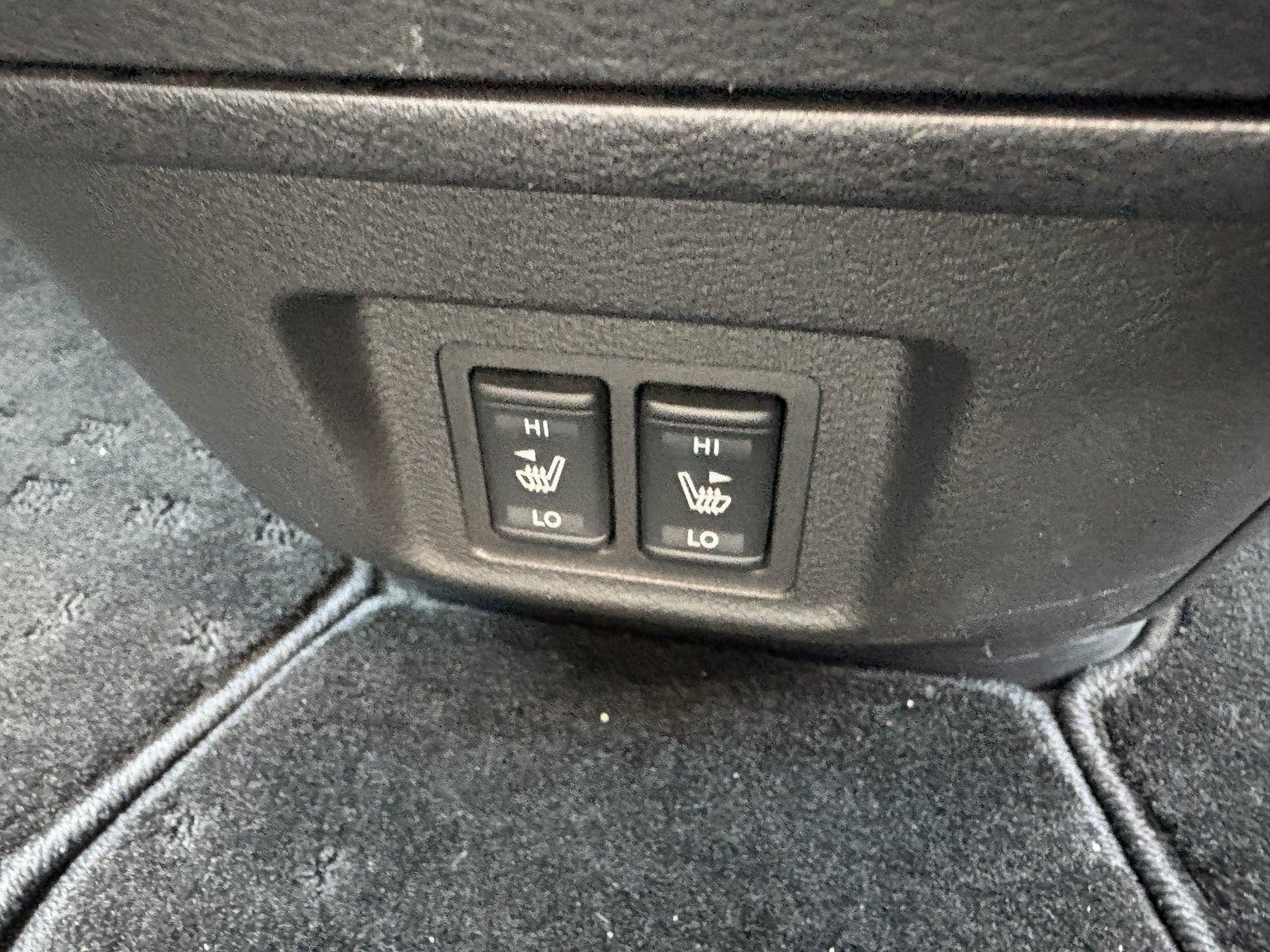 NISSAN SERENA HIGHWAY STAR G Image 10