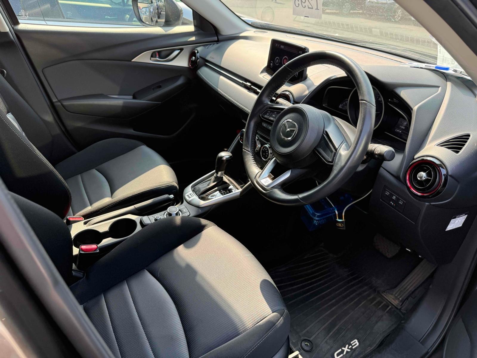 MAZDA CX-3 4WD 20S Image 9