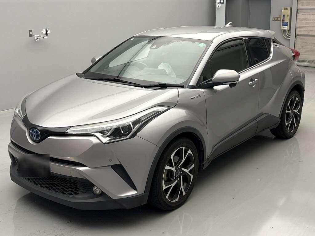 TOYOTA C-HR G Image 3