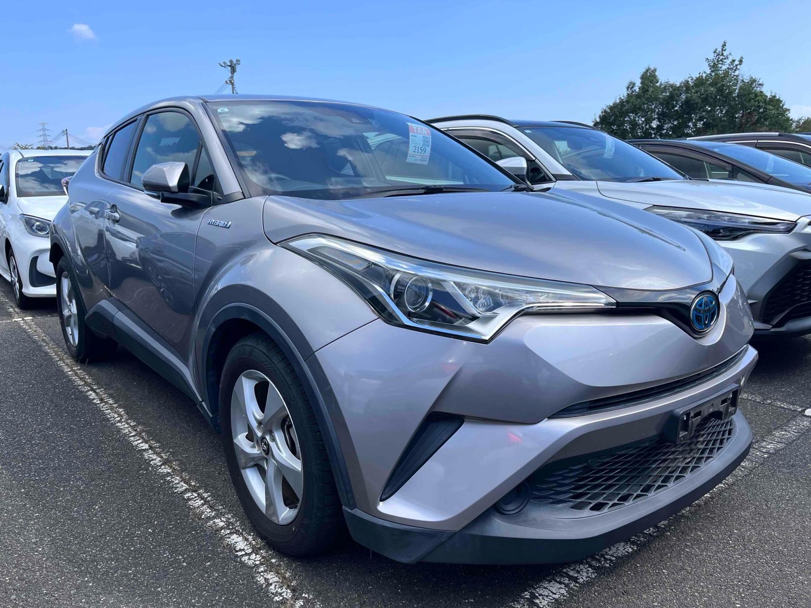 2017 Toyota C-HR 33,000 km