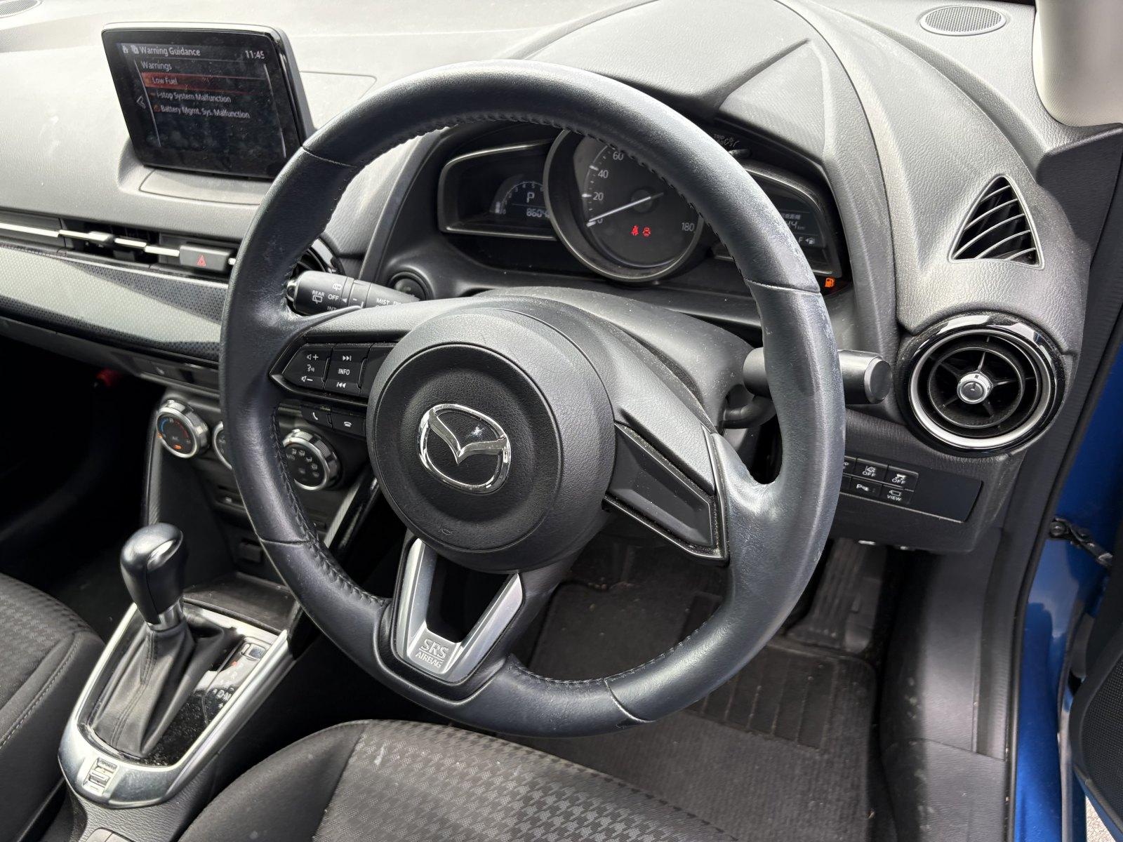 MAZDA DEMIO 15S Image 4