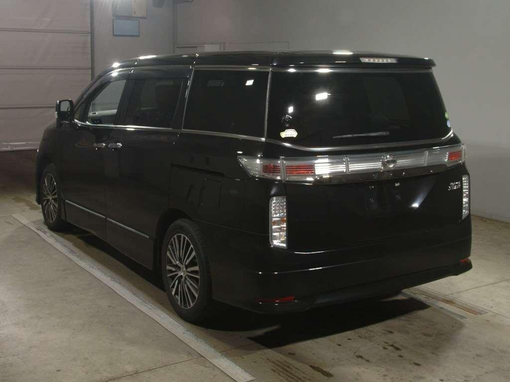 NISSAN ELGRAND 250 HIGHWAY STAR S Image 6