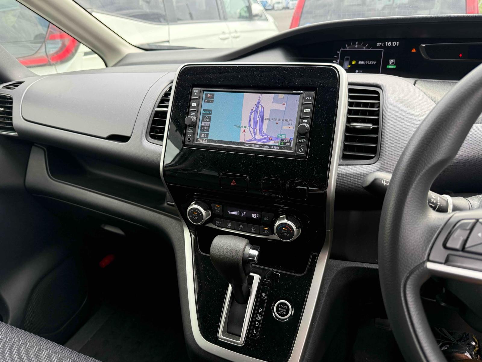 NISSAN SERENA X Image 6