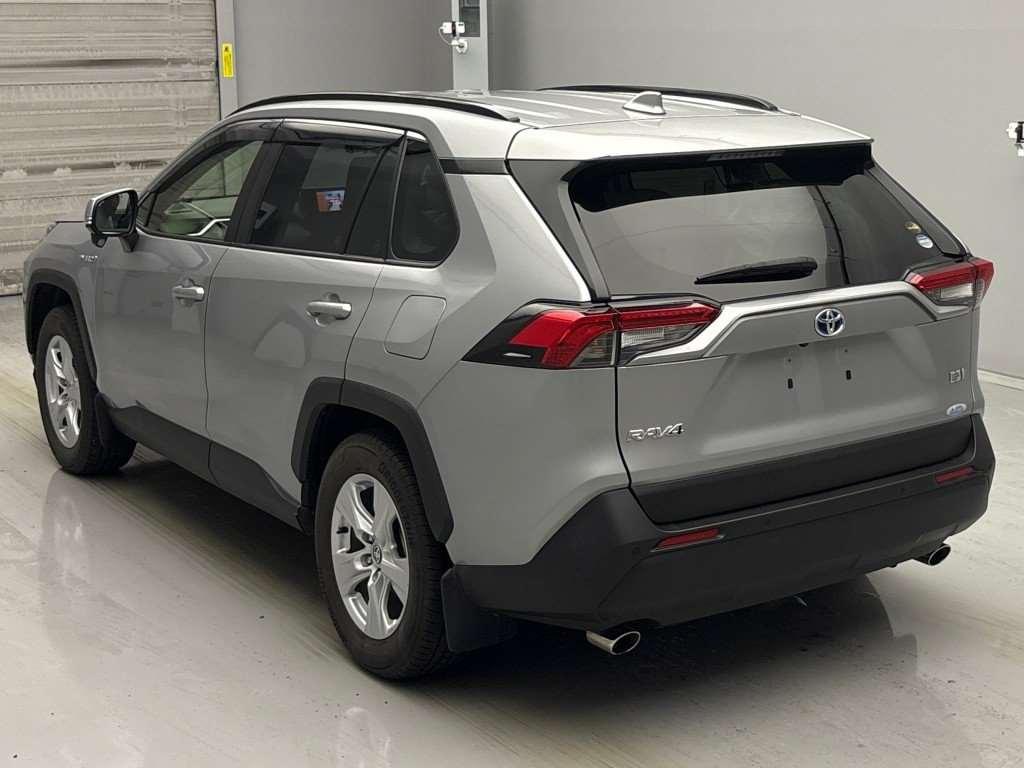 TOYOTA RAV4 HYBRID X Image 7