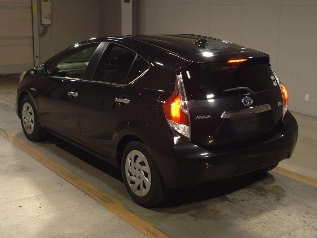 TOYOTA AQUA S STYLE BLACK Image 8