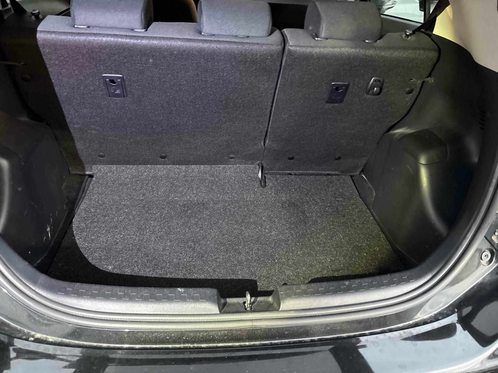 TOYOTA AQUA S STYLE BLACK Image 11