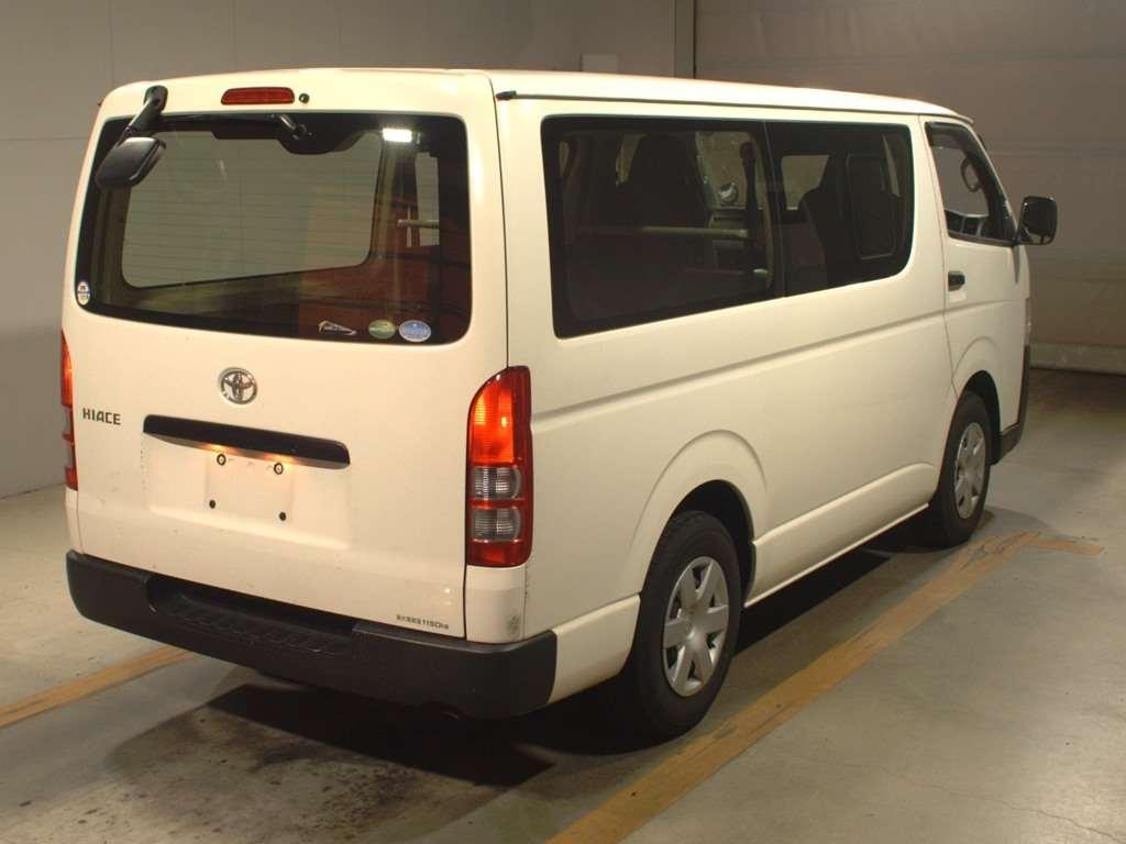 TOYOTA HIACE VAN LONGDX Image 2