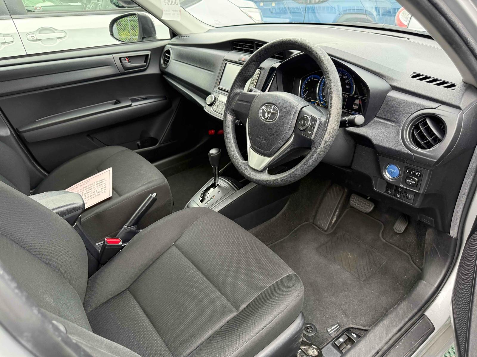 TOYOTA COROLLA AXIO HYBRID EX SAFETY SENSE Image 8