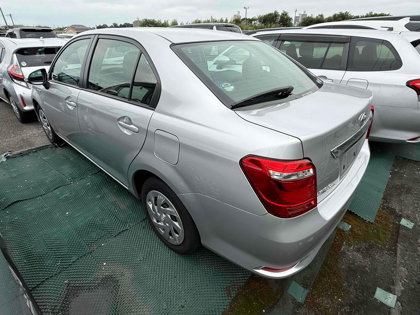 TOYOTA COROLLA AXIO HYBRID EX SAFETY SENSE Image 2