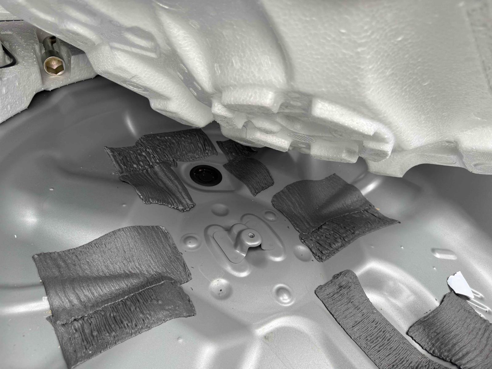 TOYOTA COROLLA AXIO HYBRID EX SAFETY SENSE Image 18