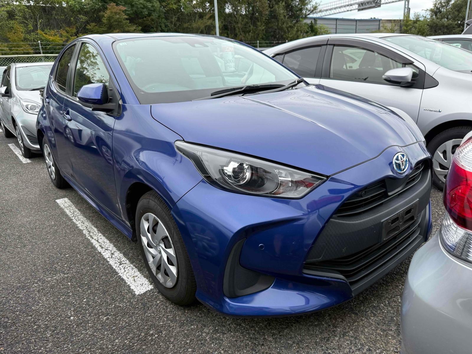 2021 Toyota YARIS 122,000 km