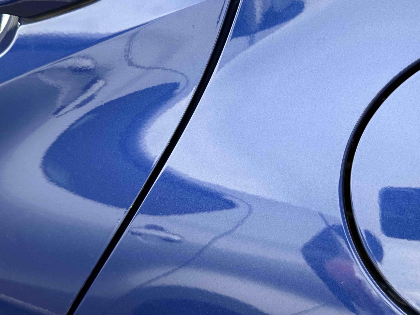 TOYOTA YARIS HYBRID X SAFETYSENSING Image 25