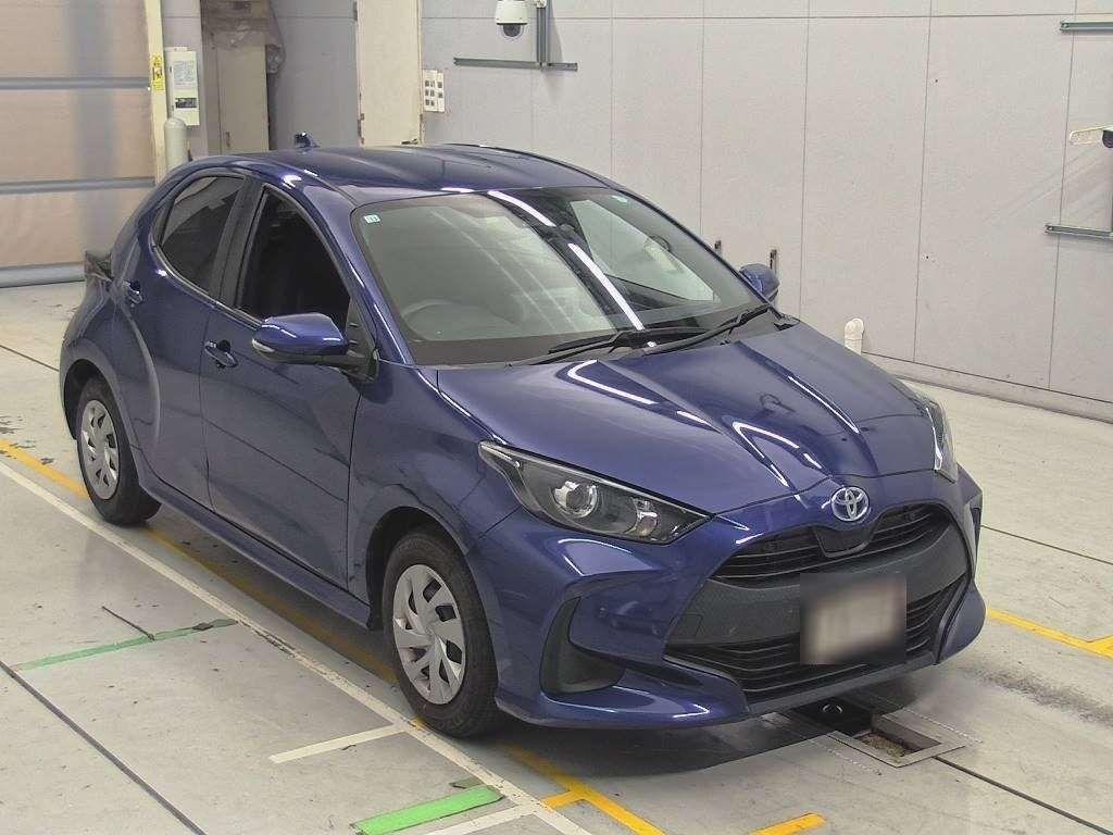 TOYOTA YARIS HYBRID X SAFETYSENSING Image 6