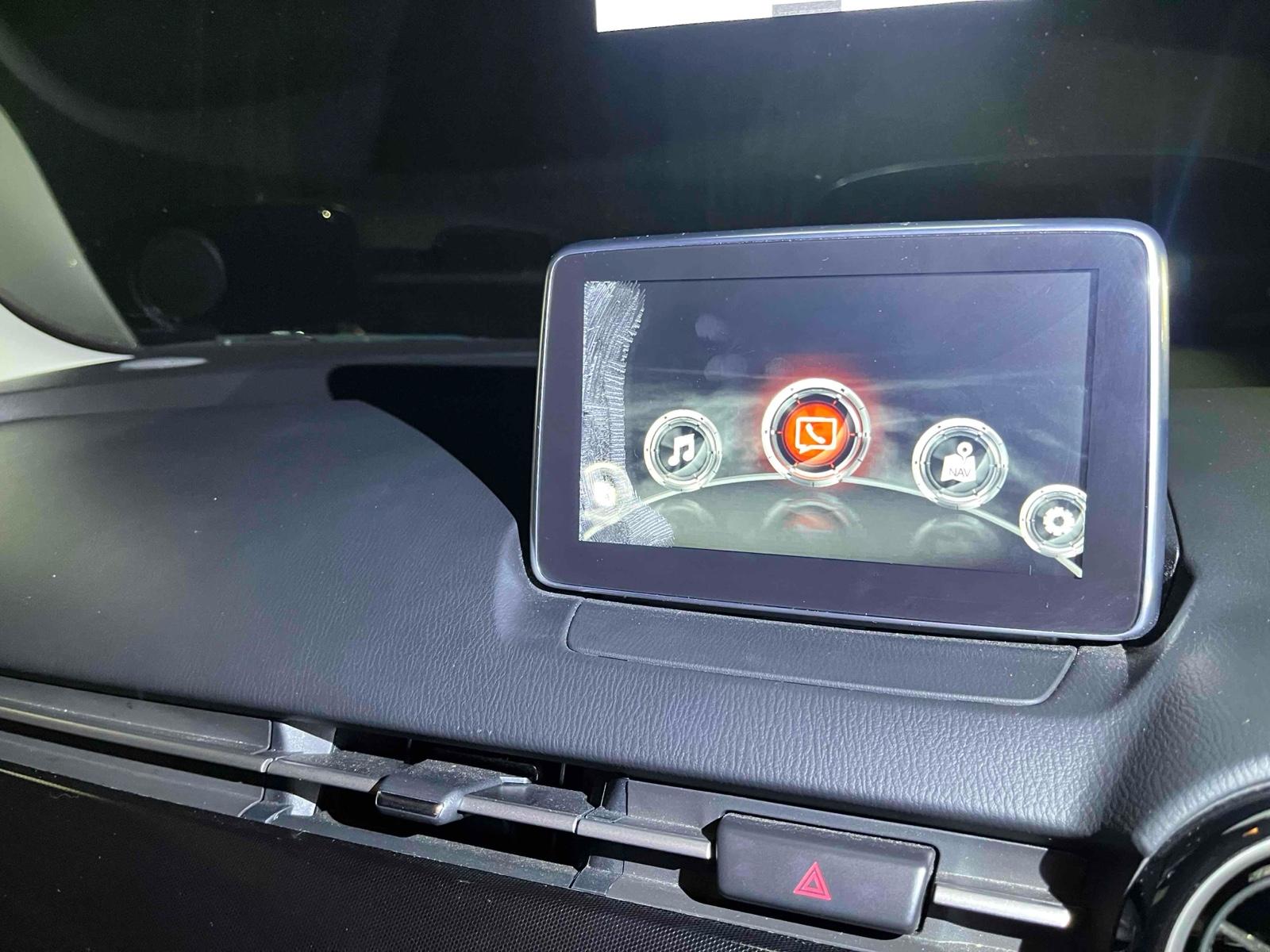 MAZDA DEMIO 13S Image 8