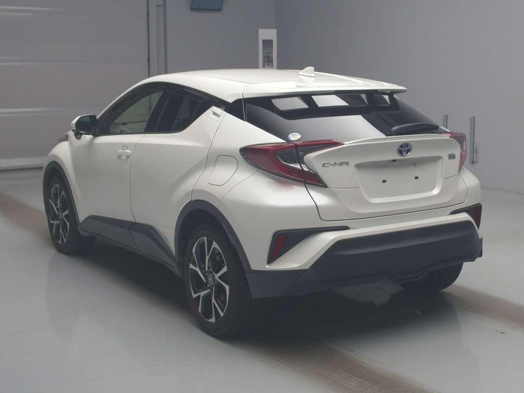 TOYOTA C-HR G Image 7