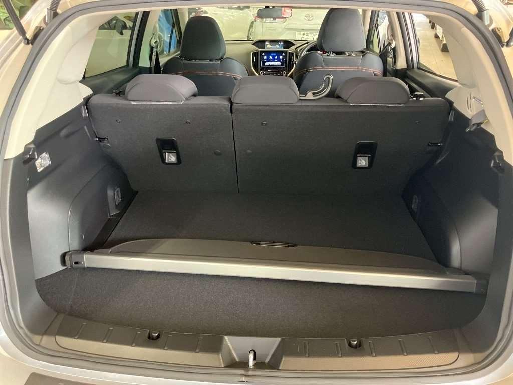 SUBARU XV HYBRID 2.0E-L EYESIGHT 4WD Image 11