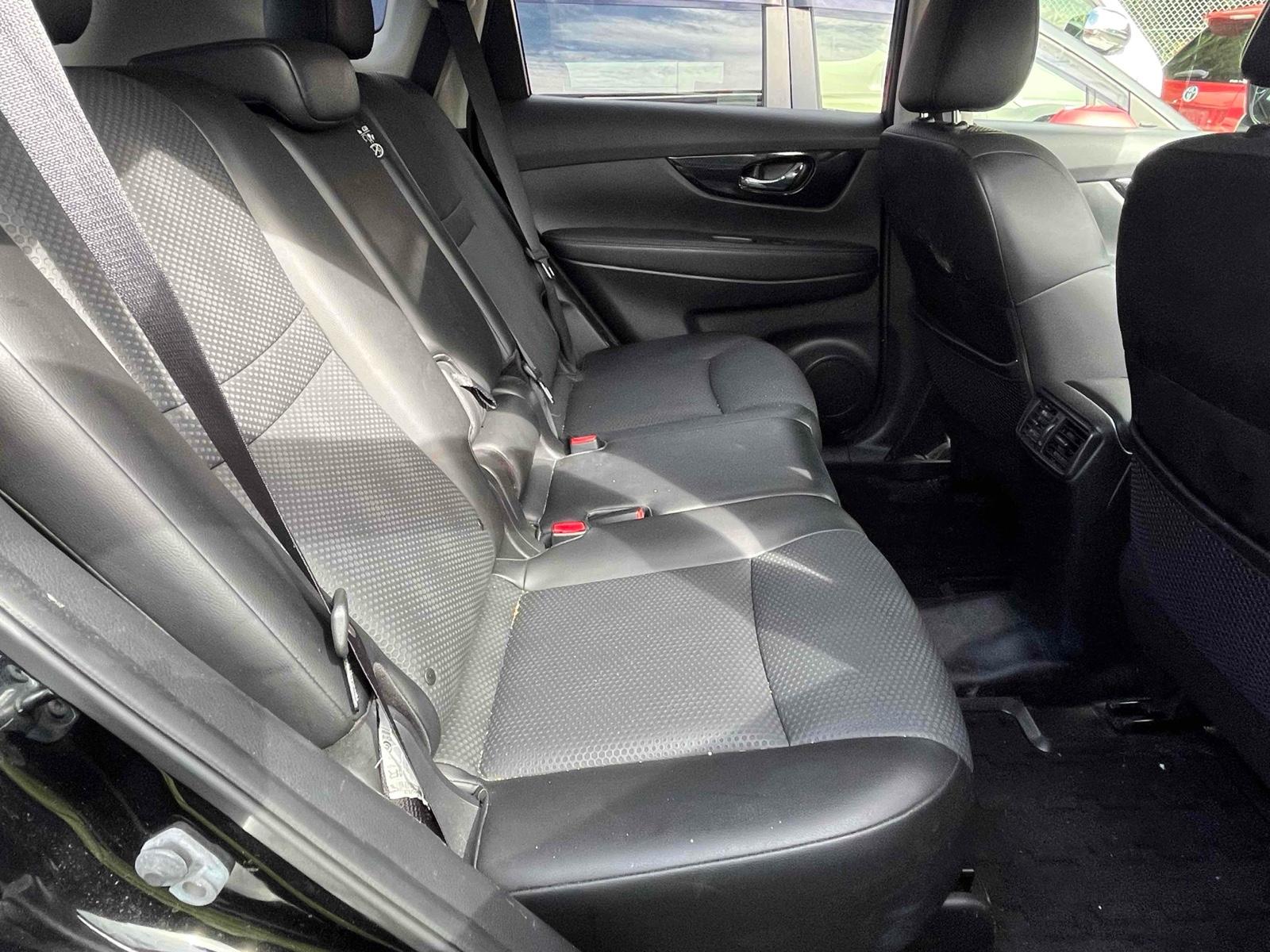 NISSAN XTRAIL 20X 4WD Image 11