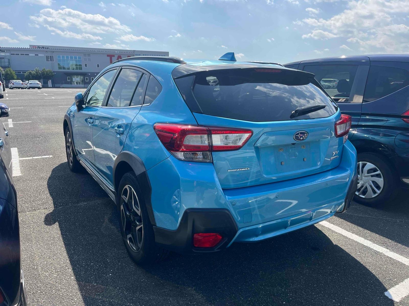 SUBARU XV HV ADVANCE 4WD Image 2