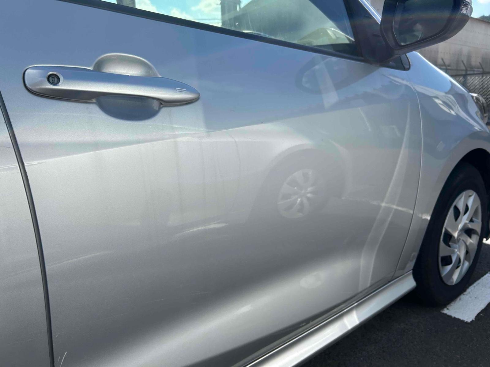 TOYOTA YARIS HYBRID X Image 13