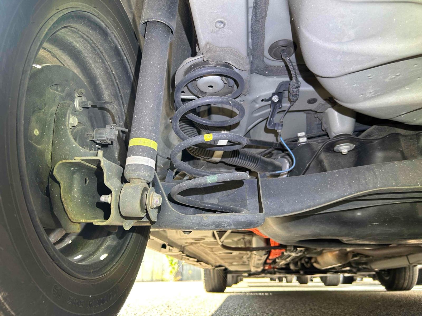 TOYOTA YARIS HYBRID X Image 18