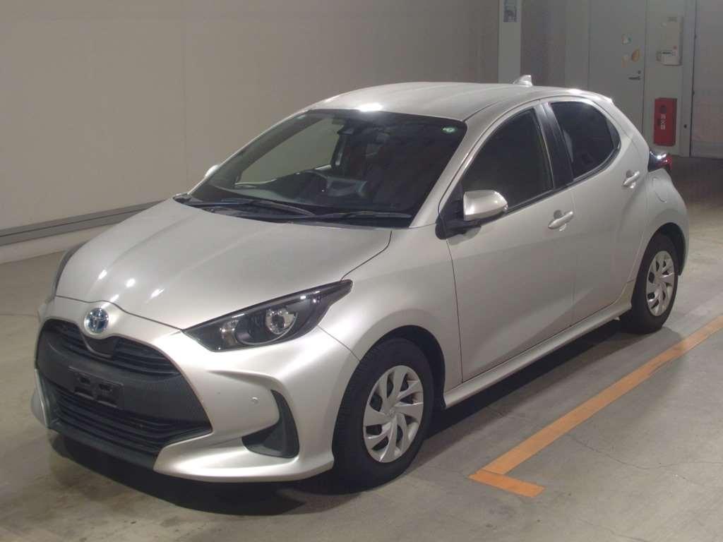 TOYOTA YARIS HYBRID X Image 3