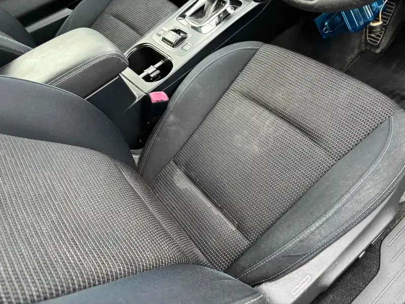 SUBARU OUTBACK 4WD  Image 11