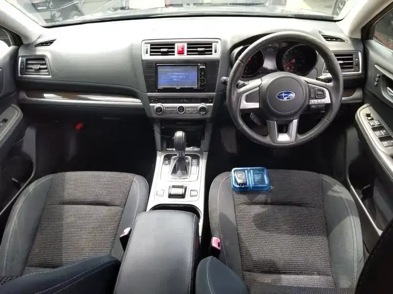 SUBARU OUTBACK 4WD  Image 5