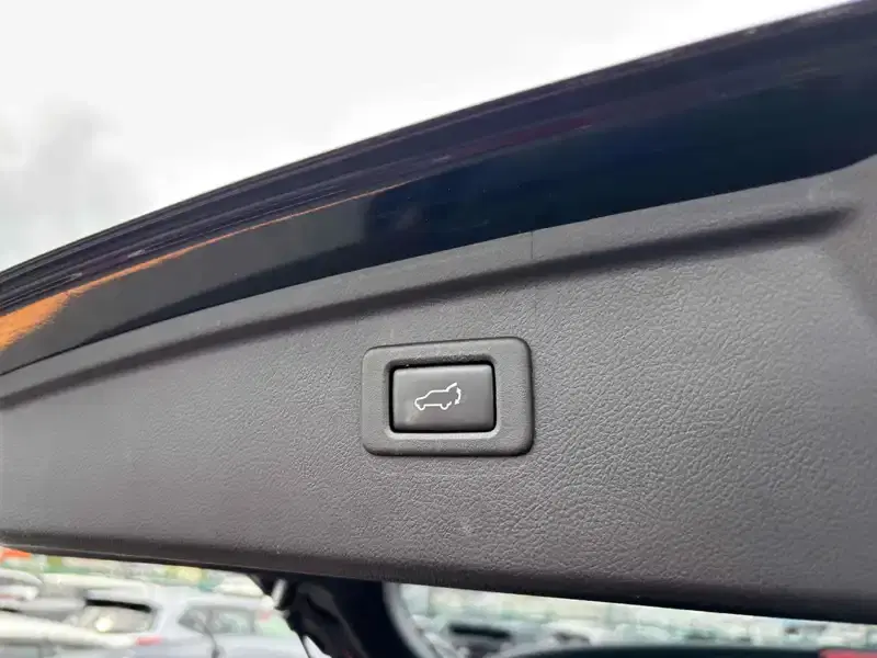 SUBARU OUTBACK LIMITED Image 12