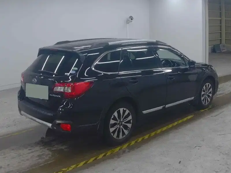 SUBARU OUTBACK LIMITED Image 7