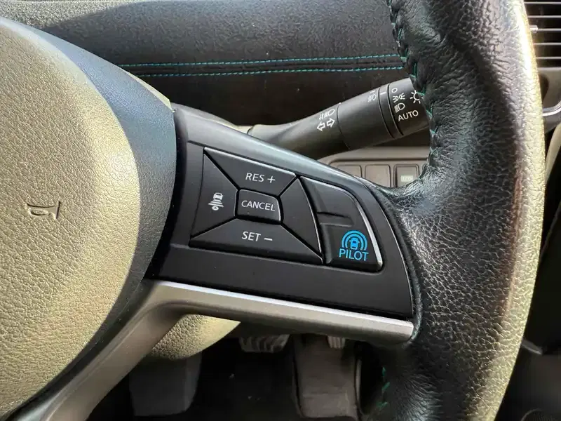 NISSAN SERENA RIDER AUTEC PRO-PILOT Image 12