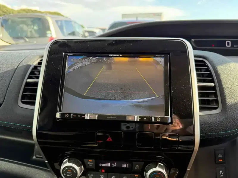 NISSAN SERENA RIDER AUTEC PRO-PILOT Image 14