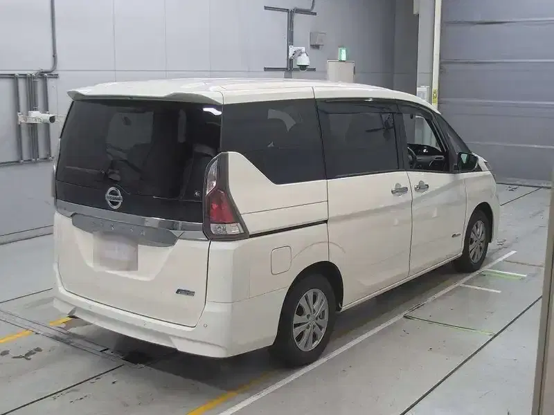NISSAN SERENA G PRO-PILOT Image 4