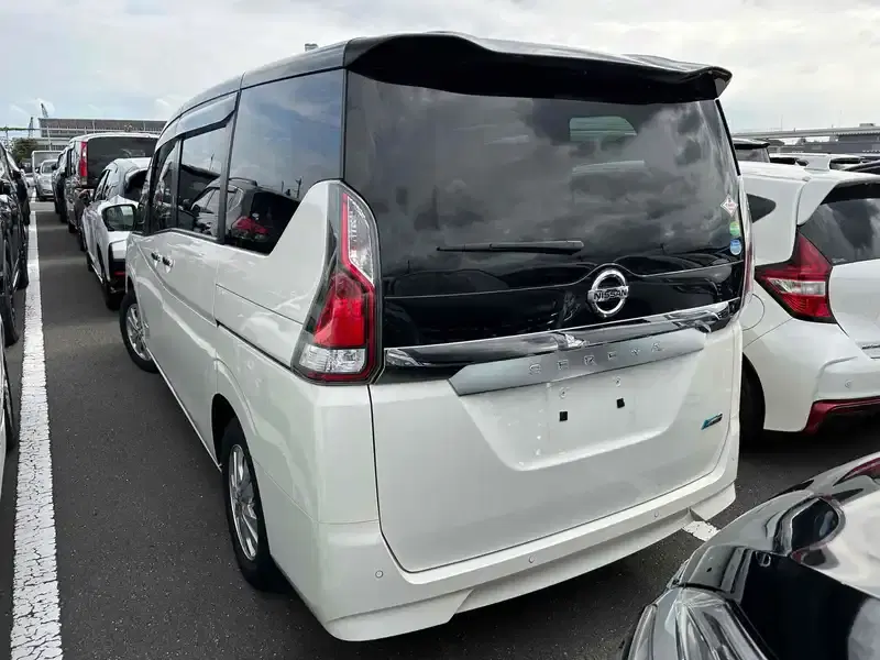 NISSAN SERENA G Image 5