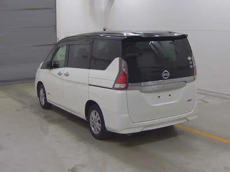 NISSAN SERENA G Image 2