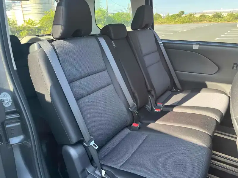 NISSAN SERENA X Image 4
