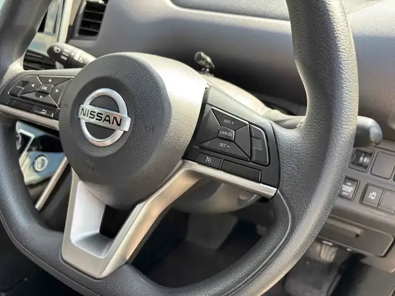 NISSAN SERENA X Image 8
