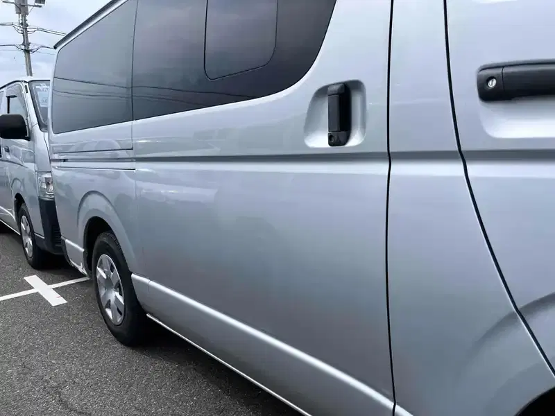 TOYOTA HIACE VAN LONGDX 4WD Image 28