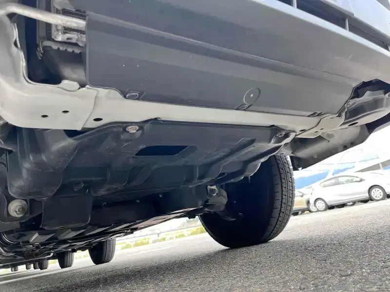 TOYOTA HIACE VAN LONGDX 4WD Image 24