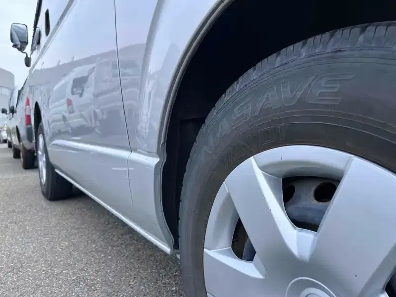 TOYOTA HIACE VAN LONGDX 4WD Image 46