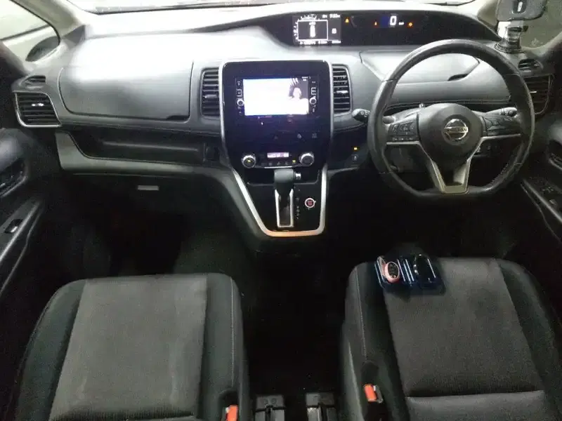 NISSAN SERENA 5D HIGHWAY STAR Image 3