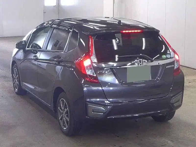HONDA FIT HYBRID L PACKAGE Image 2