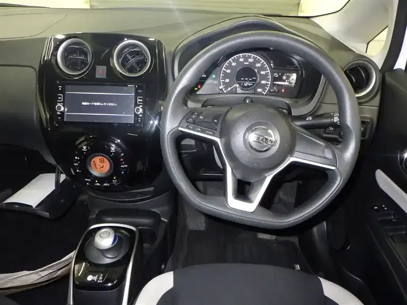 NISSAN NOTE E-POWER X Image 3