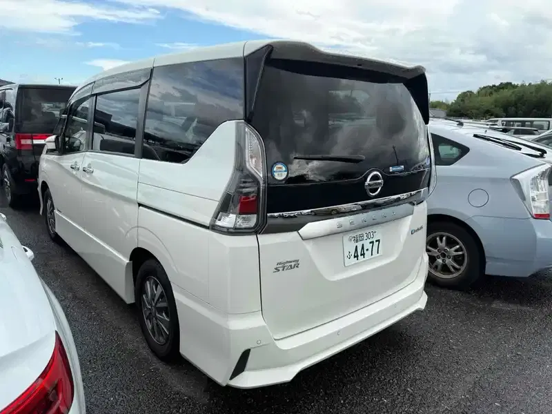 NISSAN SERENA E-POWER HIGHWAY STAR V PRO-PILOT Image 2