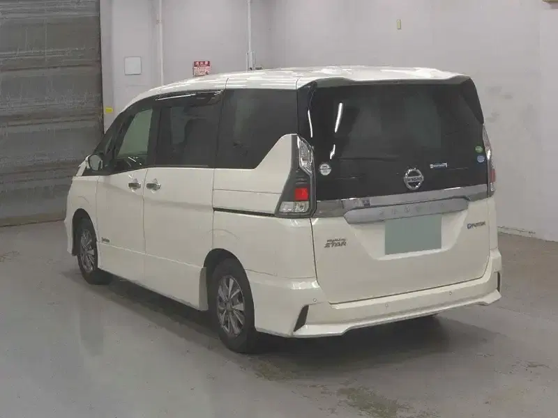 NISSAN SERENA E-POWER HIGHWAY STAR V PRO-PILOT Image 4