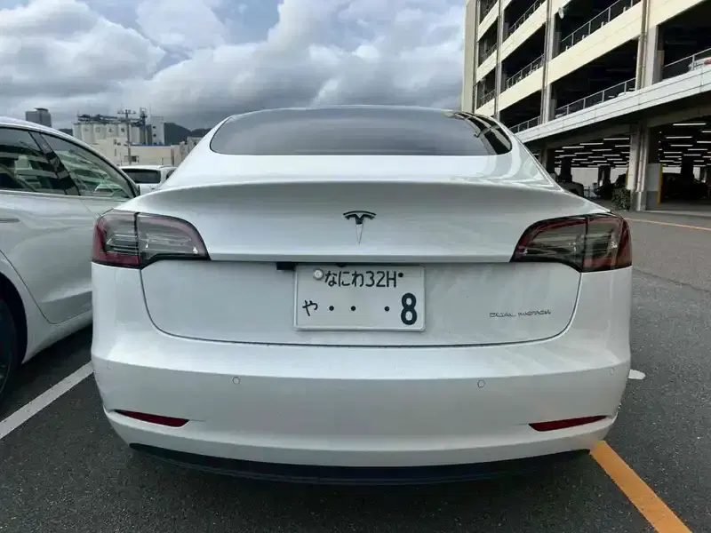 TESLA MODEL 3 4WD LONG RANGE Image 23