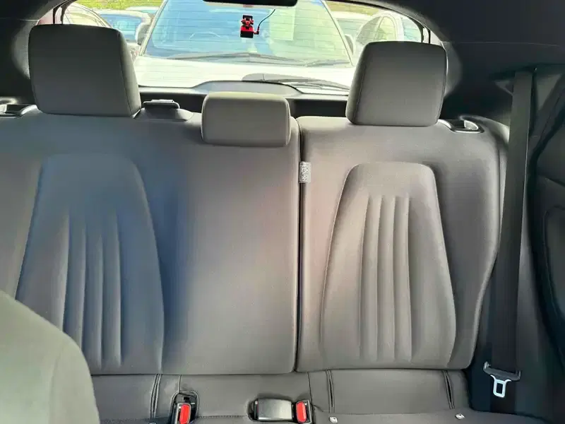 TOYOTA YARIS HYBRID X 4WD Image 7